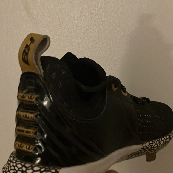 Baseball cleats - Picture 4 of 5